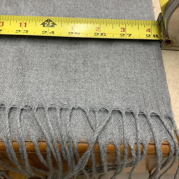 Just Cozy grey scarf multiple uses - Picture 7 of 9